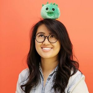 Meet your Posher, Phoebe